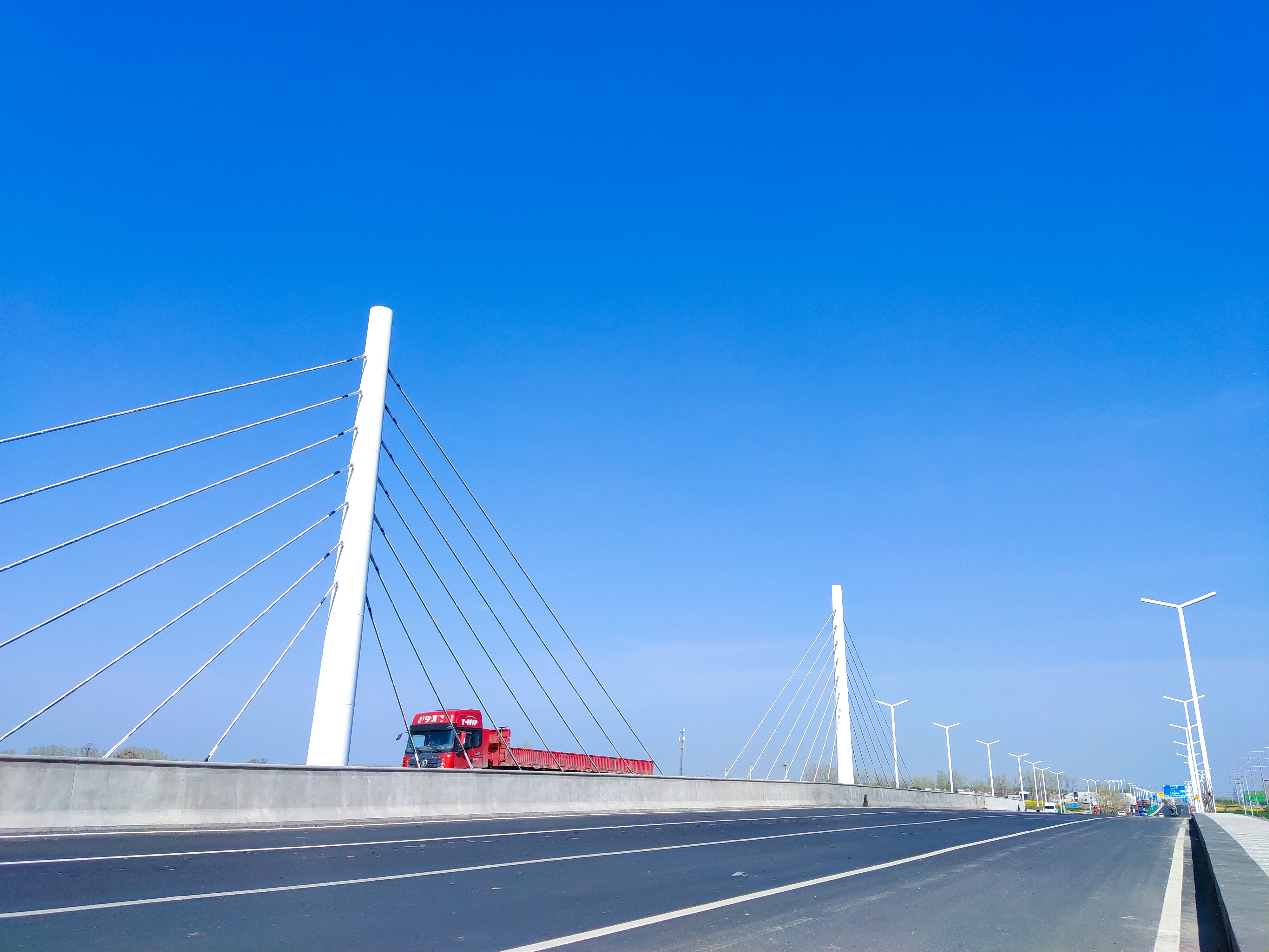 建成通车图 (2).jpg